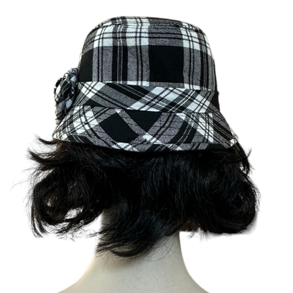 NWT TARTAN TRADITIONS Fashionable Plaid Check Patterned Bucket Hat - Picture 3 of 7